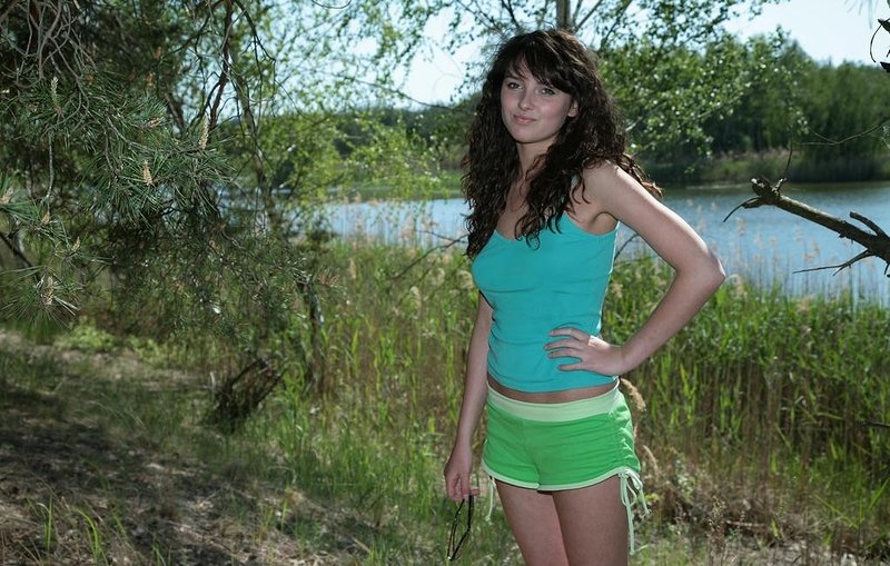 Катя, 23 года, 0 размер груди