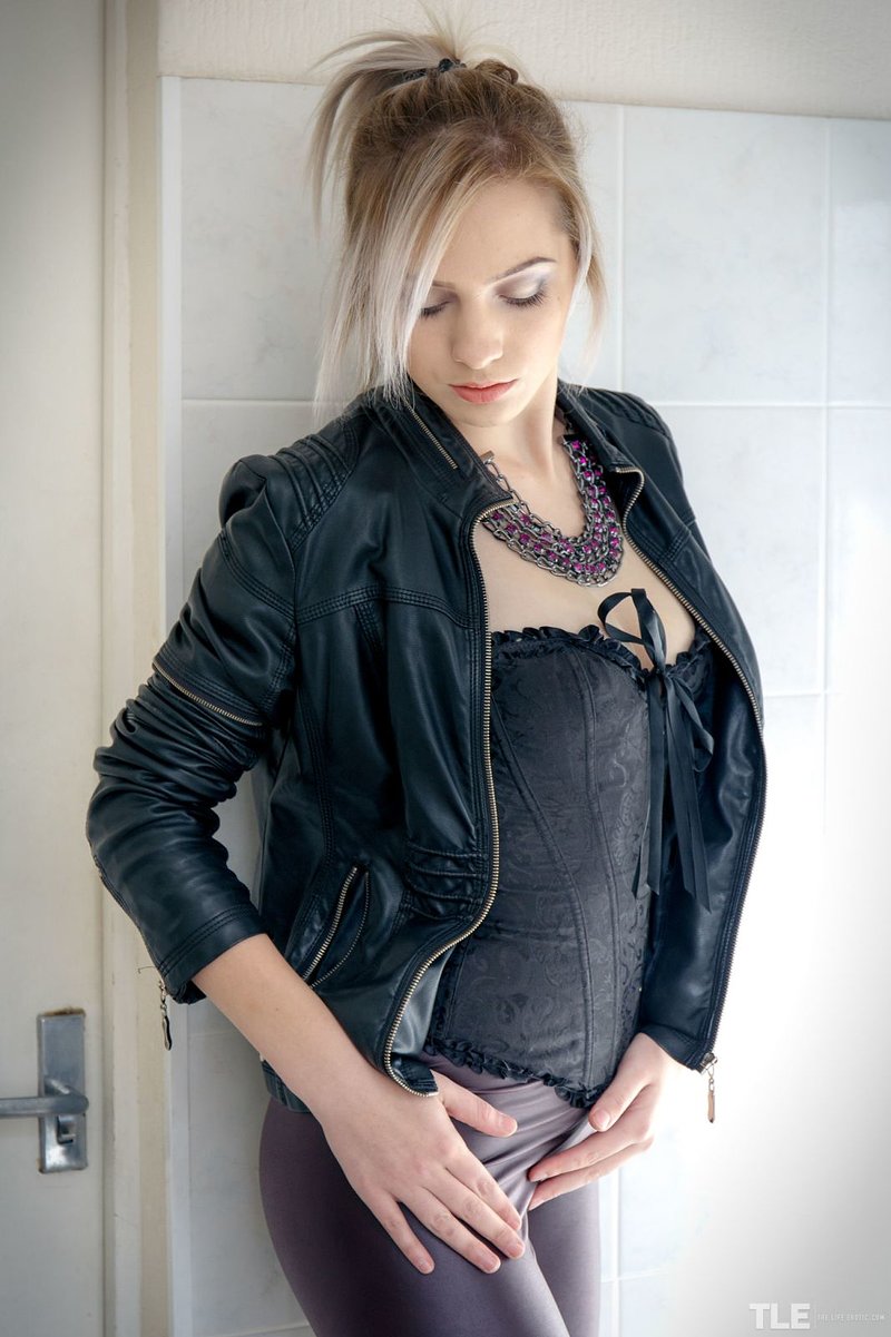 Светлана, 23 года, 2 размер груди